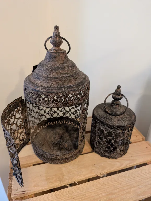 Rustic round moorish lantern